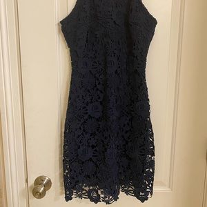 Lulu’s navy blue mini dress